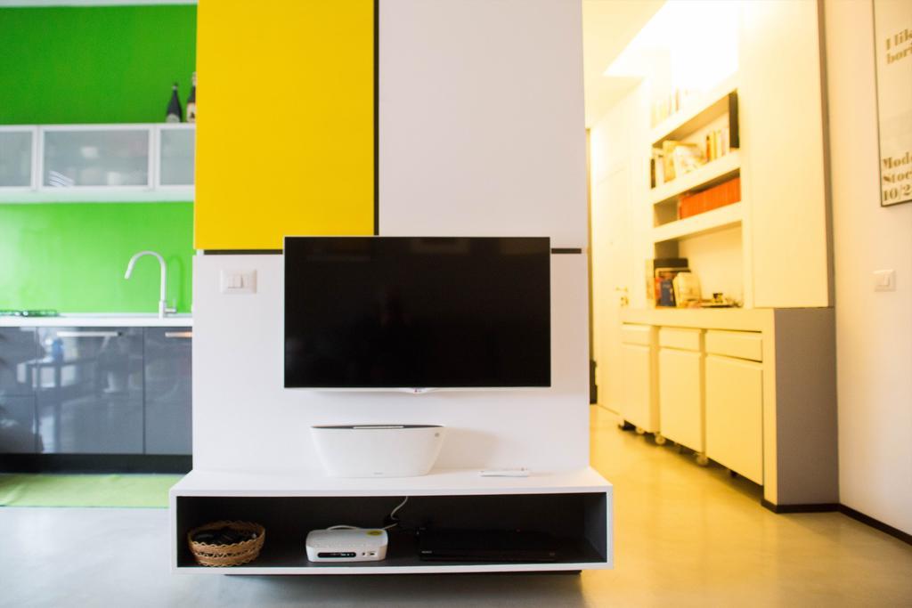 Lorenteggio Business Apartment Milan Bagian luar foto